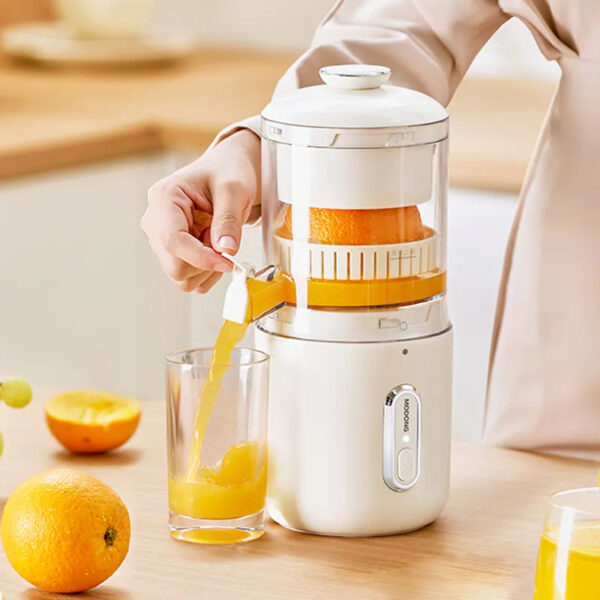 Electric Portable Multi-functional Fruit Juicer - Image 3